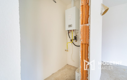 Na predaj moderný 4-izbový rodinný dom s terasou v Hrnčiarovciach nad Parnou