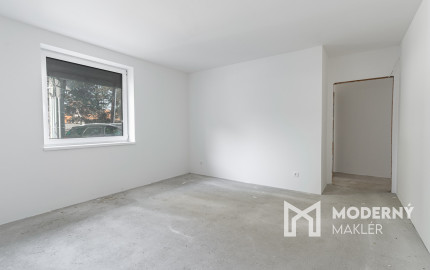 Na predaj moderný 4-izbový rodinný dom s terasou v Hrnčiarovciach nad Parnou