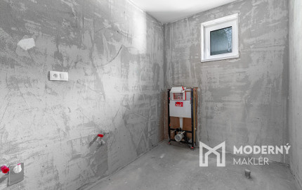 Na predaj jedinečný 4-izbový rodinný dom s terasou v Hrnčiarovciach nad Parnou