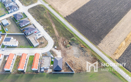 Na predaj lukratívne pozemky v novovybudovanej časti obce Topoľnica