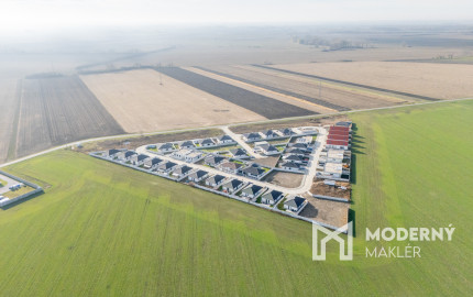 Na predaj lukratívne pozemky v novovybudovanej časti obce Topoľnica