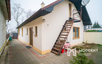 Na predaj 4-izbový rodinný dom vo Vinohradoch nad Váhom