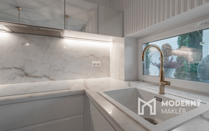 Na predaj štýlová 3-izbová časť dvojdomu v pokojnej časti obce Rovinka