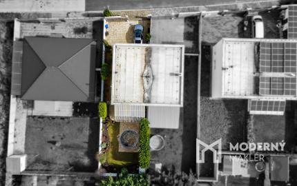 Na predaj štýlová 3-izbová časť dvojdomu v pokojnej časti obce Rovinka