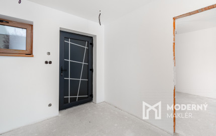 Na predaj moderný 5-izbový rodinný dom v Šamoríne