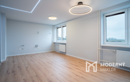 Na predaj štýlovo zrekonštruovaný dvojpodlažný rodinný dom za výhodnú cenu v obci Veľká Mača