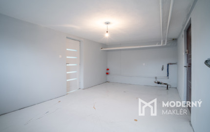 Na predaj štýlovo zrekonštruovaný dvojpodlažný rodinný dom za výhodnú cenu v obci Veľká Mača