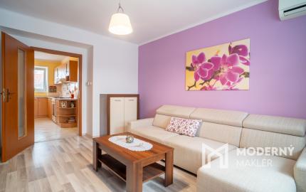 PRENAJATÉ: Na prenájom priestranný 2-izbový byt na Záhradnej ulici v Pezinku