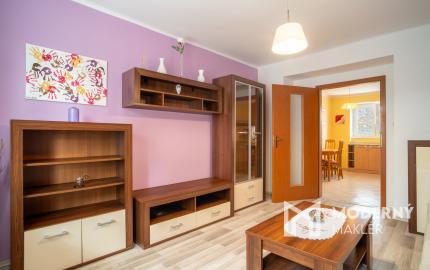 PRENAJATÉ: Na prenájom priestranný 2-izbový byt na Záhradnej ulici v Pezinku