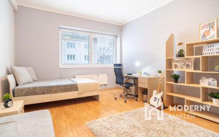 Na predaj kompletne zariadený 3-izbový byt v Trenčíne