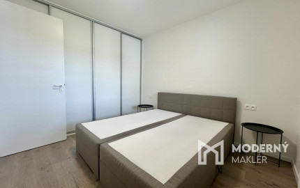 Na prenájom 2-izbový byt na Hanzlíkovskej ulici v Trenčíne