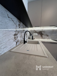 Na prenájom novostavba moderného, kompletne zariadeného 2izb bytu na Tramínovej ul. v Trenčíne.