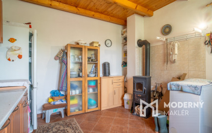 Na predaj rekreačný pozemok so záhradnou chatou v Stupave