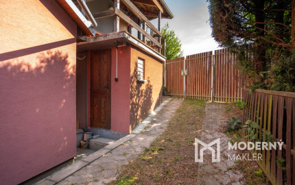 Na predaj rekreačný pozemok so záhradnou chatou v Stupave