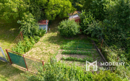Na predaj rekreačný pozemok so záhradnou chatou v Stupave