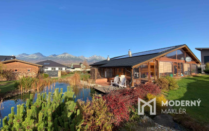 Na predaj jedinečné rodinné sídlo s kúpacím jazierkom a výhľadom na Vysoké Tatry