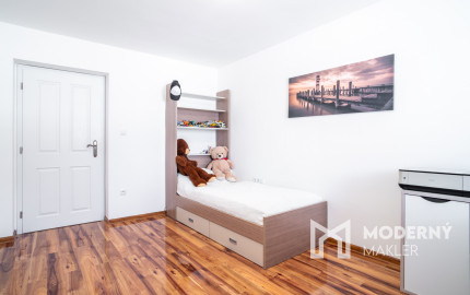 Na predaj 4-izbový rodinný dom po kompletnej rekonštrukcii v Šulekove