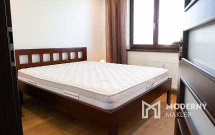 Na prenájom 3-izbový byt vo vyhľadávanej lokalite Sihoť II v Trenčíne