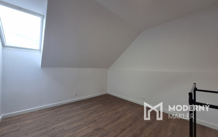 Na prenájom kompletne zrekonštruovaný 4-izbový byt v Tepličke nad Váhom