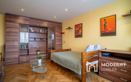 Na predaj 2-izbový byt s balkónom po kompletnej rekonštrukcii v Ružinove