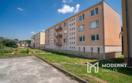 Na predaj kompletne zrekonštruovaný 3-izbový byt v Chtelnici