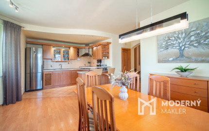 REZERVOVANÉ: Na predaj 4-izbový rodinný dom neďaleko centra Malaciek