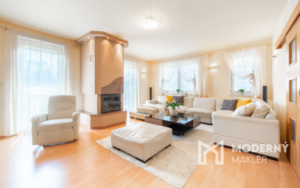 REZERVOVANÉ: Na predaj 4-izbový rodinný dom neďaleko centra Malaciek