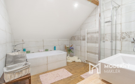 REZERVOVANÉ: Na predaj 5-izbový rodinný dom s garážou v Trnave – časť Tulipán