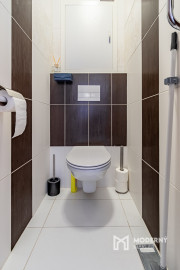 REZERVOVANÉ - Na predaj priestranný 4-izbový byt vo vyhľadávanej lokalite blízko centra Bratislavy