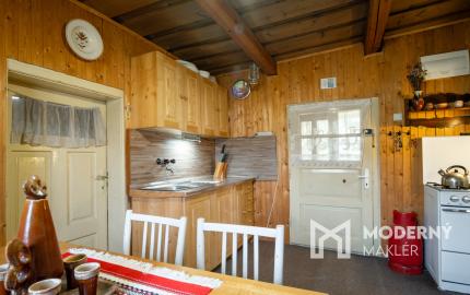 Na predaj tradičná drevenica v malebnom prostredí obce Východná