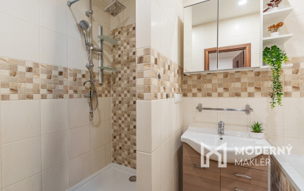 Na prenájom moderný 3 -izbový byt v Senci