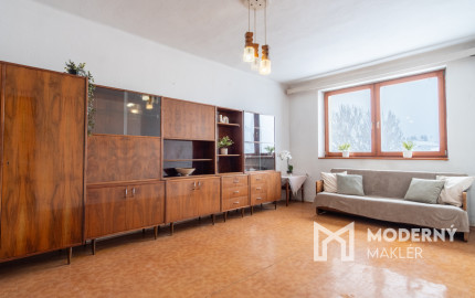 REZERVOVANÉ: Na predaj útulný 2-izbový byt v malebných Hybiach v pokojnej lokalite