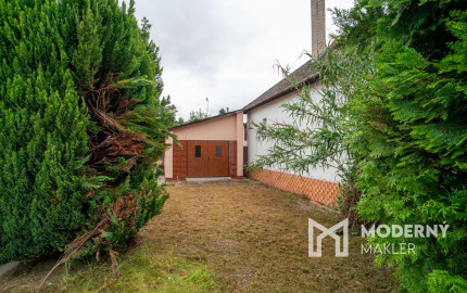 Na predaj pôvodný 3-izbový rodinný dom s potenciálom v Trenčíne, časť Zlatovce