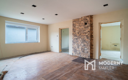 Na predaj pôvodný 3-izbový rodinný dom s potenciálom v Trenčíne, časť Zlatovce