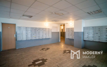 REZERVOVANÝ: Na predaj 1-izbový byt na Račianskej ulici s investičnou perspektívou