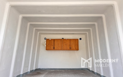 Na prenájom garáž v Rohožníku