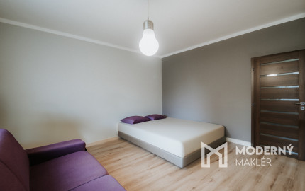 PREDANÉ: Na predaj priestranný rodinný dom v obci Beluša