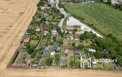 Na predaj záhradná chatka v rekreačnej oblasti v Špačinciach