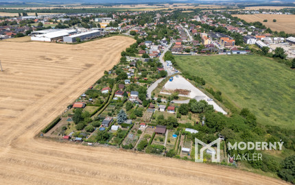 Na predaj záhradná chatka v rekreačnej oblasti v Špačinciach