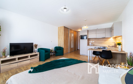 REZERVOVANÉ:Na predaj 1-izbový byt v centre Vrbového