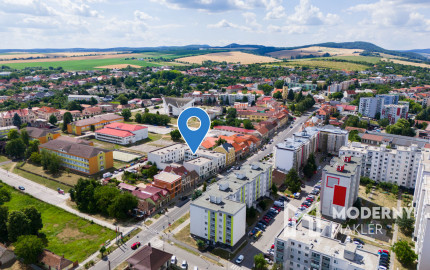 REZERVOVANÉ:Na predaj 1-izbový byt v centre Vrbového