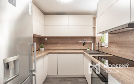 REZERVOVANÉ: Na predaj zariadený 4-izbový rodinný dom v Dolnej Strede