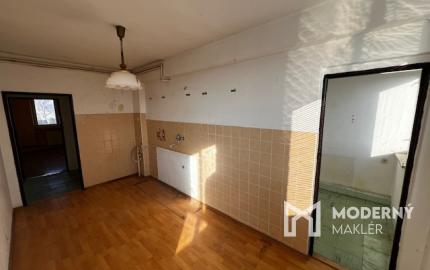 REZERVOVANÉ: Na predaj 3izb byt s garážou a záhradou v Novom M. nad Váhom