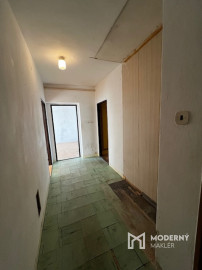 REZERVOVANÉ: Na predaj 3izb byt s garážou a záhradou v Novom M. nad Váhom