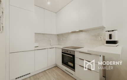 REZERVOVANÉ: Na predaj kompletne zariadený 2-izbový byt v Trenčíne