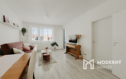 REZERVOVANÉ: Na predaj kompletne zariadený 2-izbový byt v Trenčíne