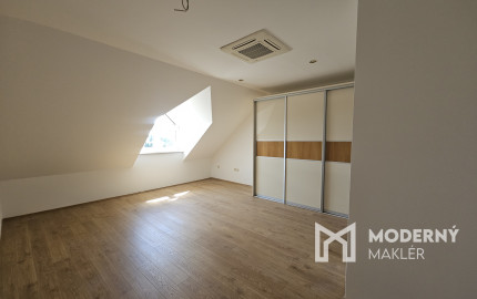 Na prenájom  3-izbový byt v Malackách na ulici Radlinského