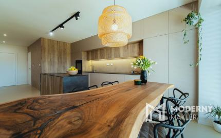 Na predaj 5-izbový kompletne zariadený rodinný dom v Skalke nad Váhom