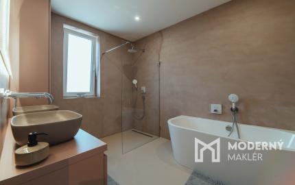 Na predaj 5-izbový kompletne zariadený rodinný dom v Skalke nad Váhom