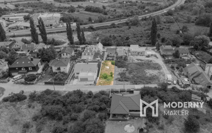 Na predaj pozemok vo viniciach v Pezinku - Grinava